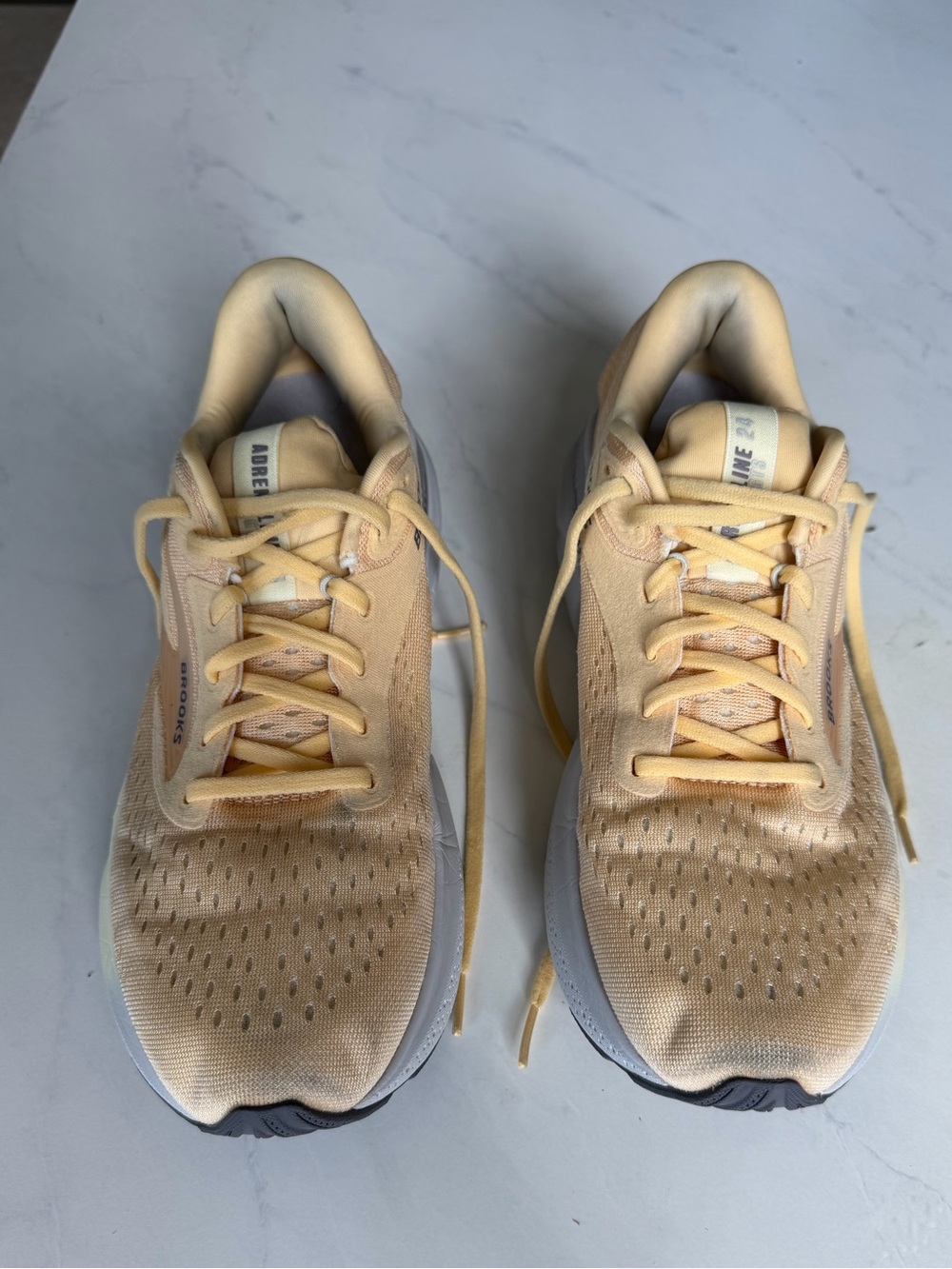 Brooks Adrenaline GTS 24 Shoes